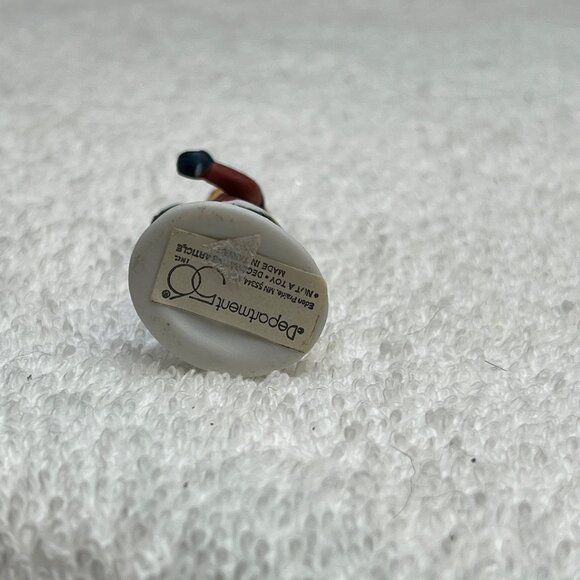 Dept 56 Chelsea Lane Shoppers - Girl - Dickens Village Loose Figurine 1993 - Picture 7 of 7